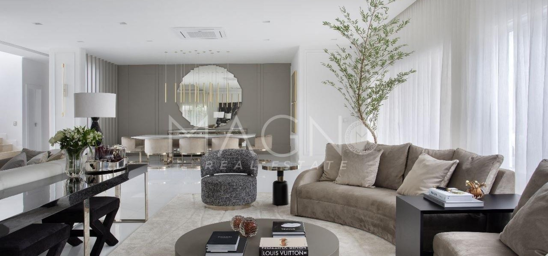 Casa com 5 Suítes no Santa Mônica Jardins