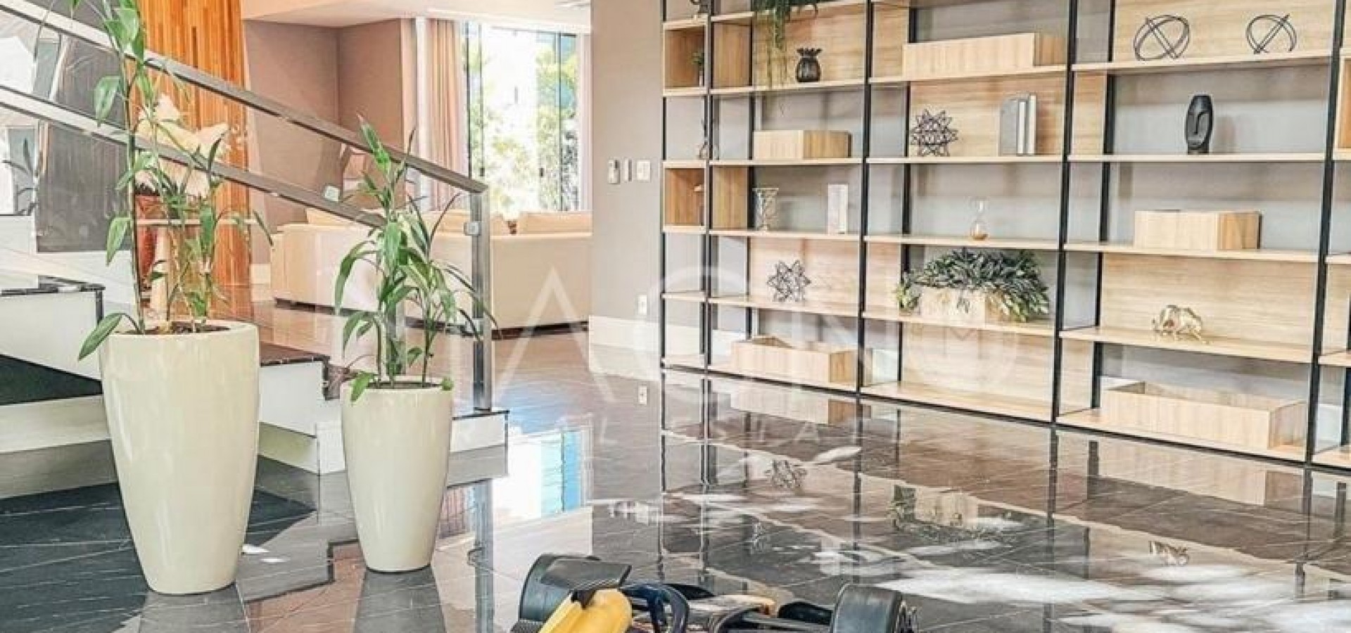 Casa Luxuosa no Alpaville 4 Suítes
