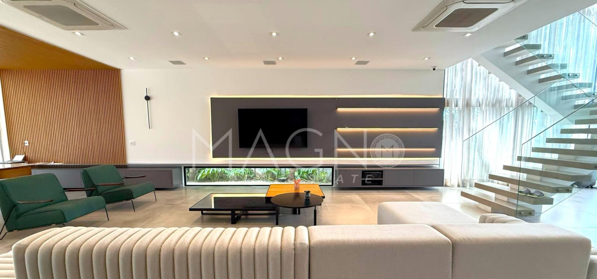 Linda Casa 4 Suítes na Barra da Tijuca