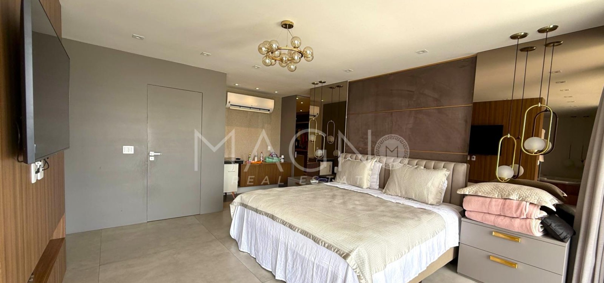 Linda Casa 4 Suítes na Barra da Tijuca