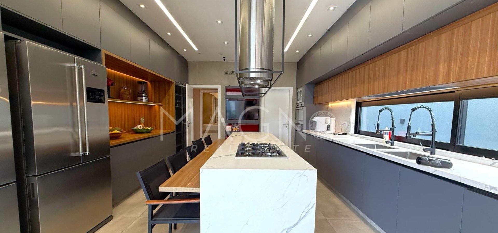 Linda Casa 4 Suítes na Barra da Tijuca