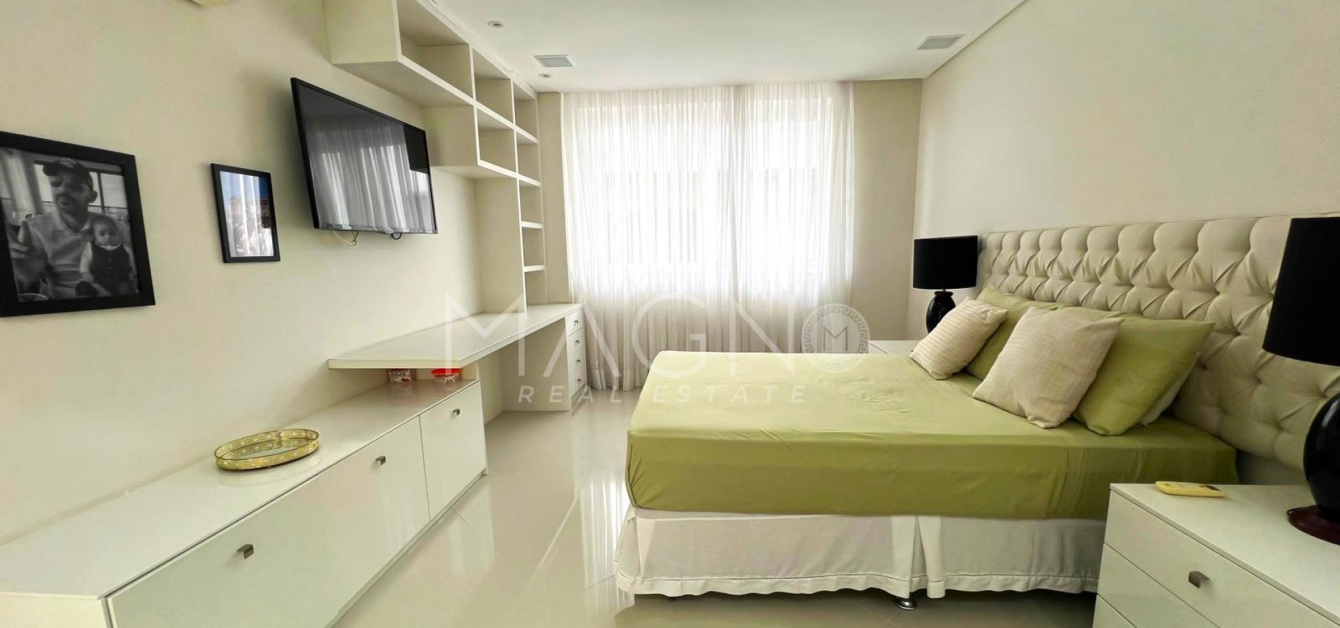 Casa em Alphaville 5 Suítes