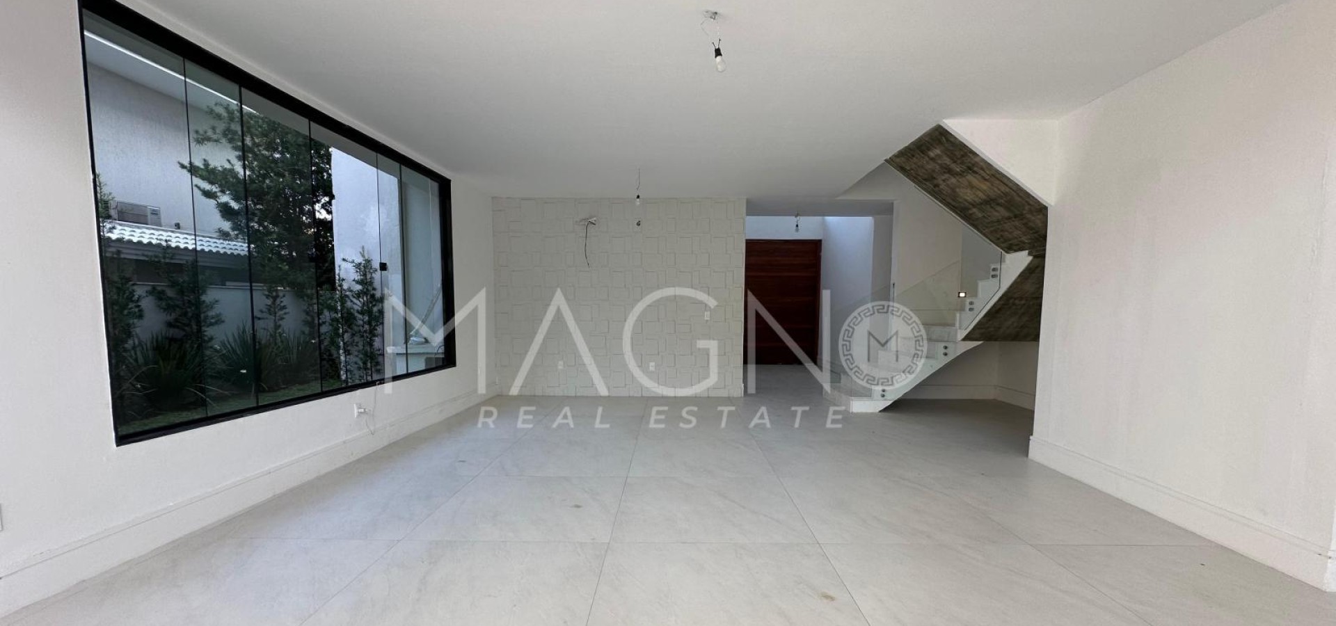 Incrível Casa Triplex no Quintas do Rio