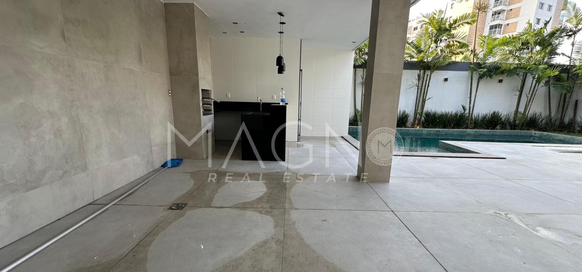 Incrível Casa Triplex no Quintas do Rio