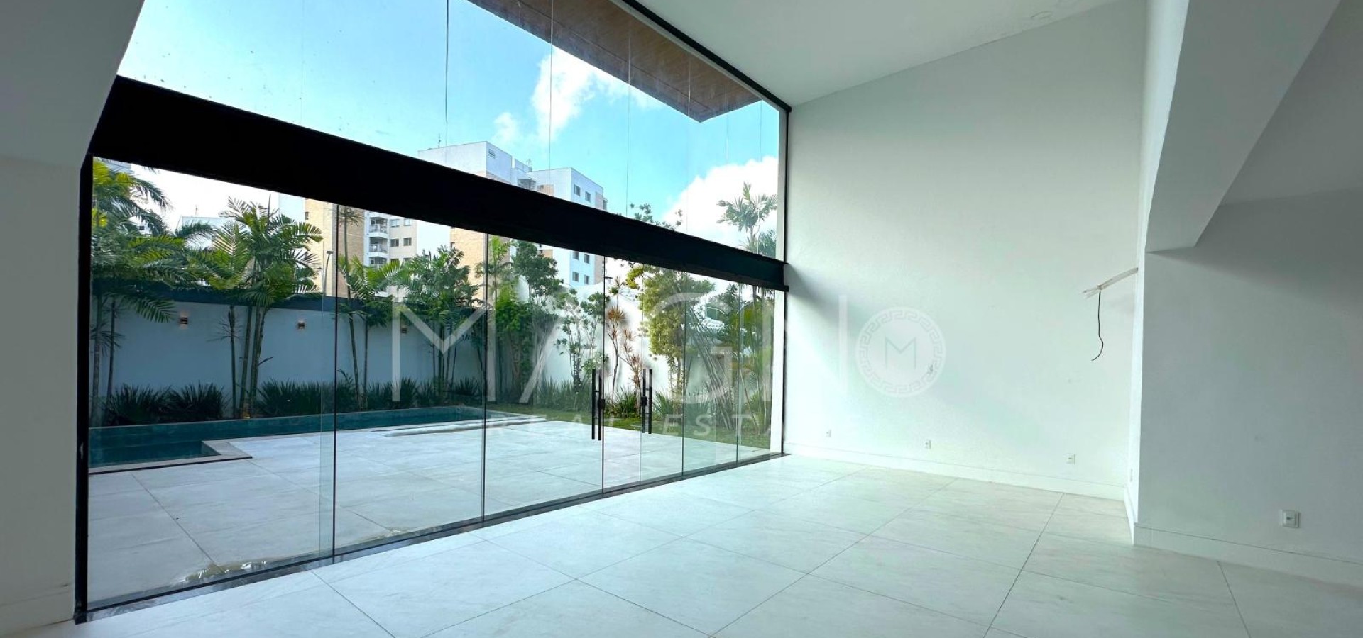 Incrível Casa Triplex no Quintas do Rio