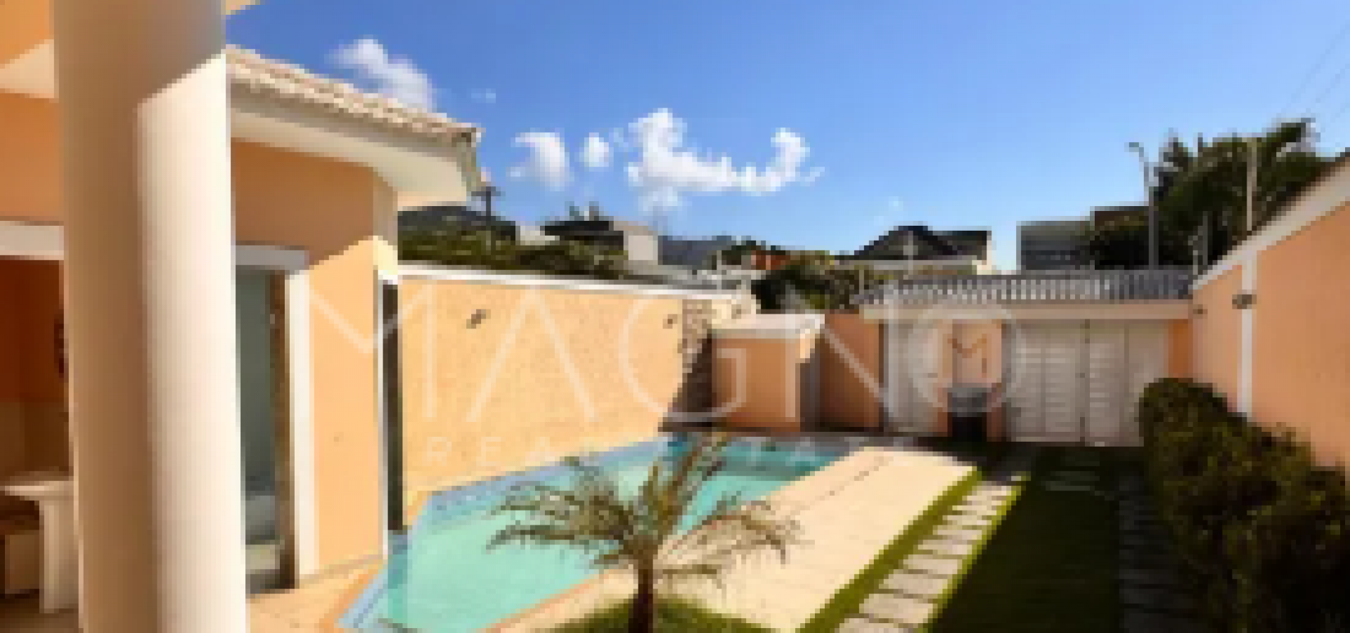 Casa no Interlagos de Itaúna 5 Quartos