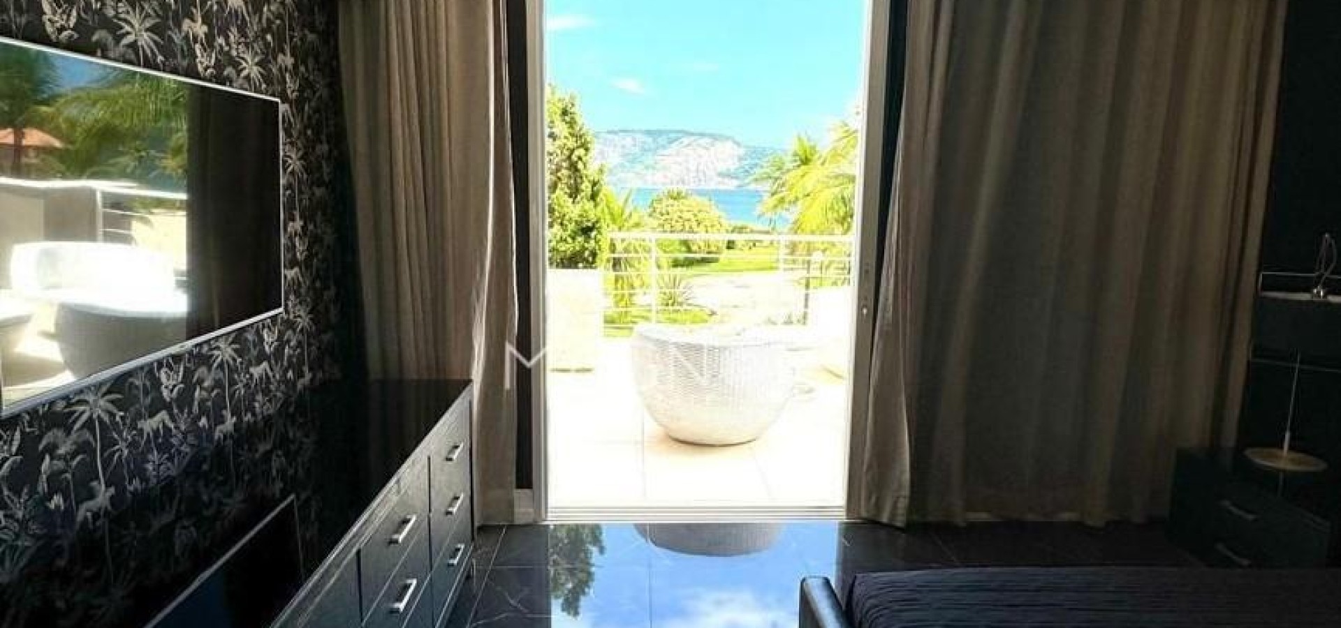 Casa com 4 Quartos à venda, 682m² - Camboinha