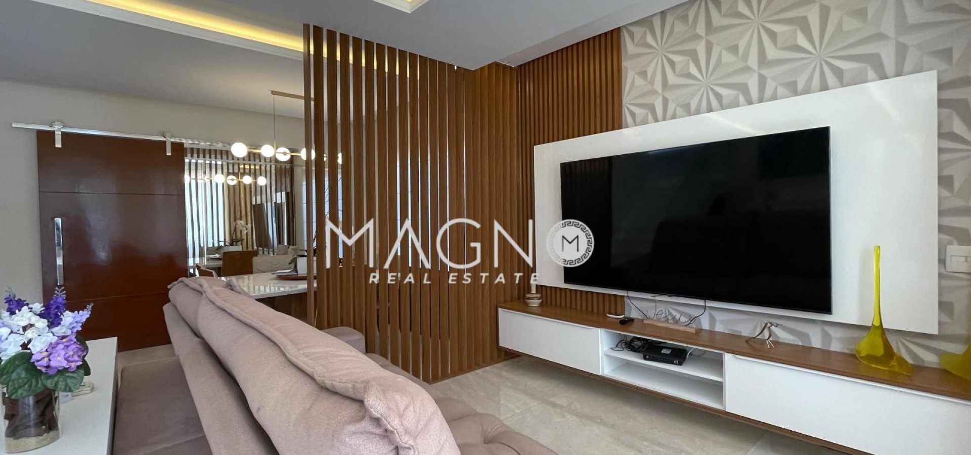 Casa de Alto Padrão em Condomínio Fechado