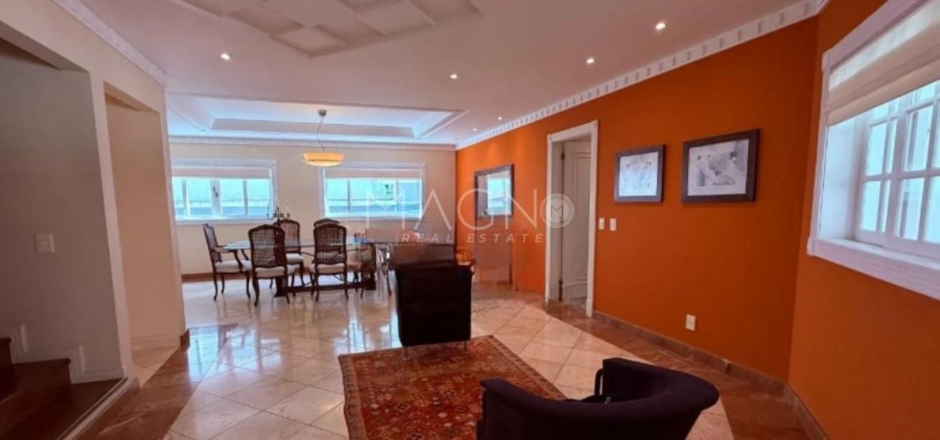 Linda casa no condomínio Malibu