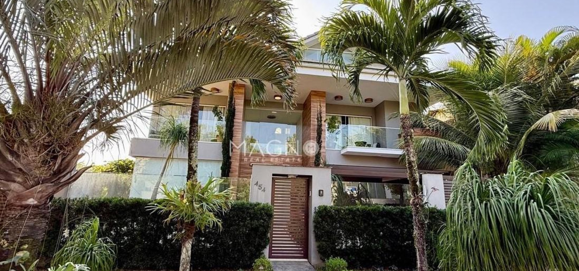 Casa Exclusiva no Condomínio Quintas do Rio – Barra da Tijuca