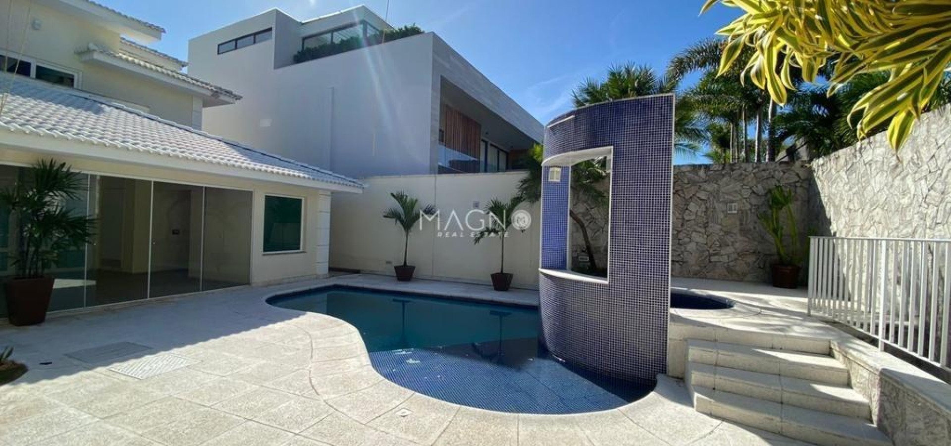 Casa de 5 suítes à venda - Barra da Tijuca - Santa Mônica Jardins